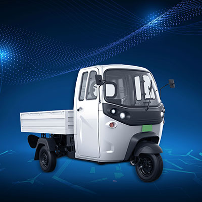 Energizing the Streets: Lithium-Ion Battery-Powered Three-Wheelers Transforming Indian Commutes
